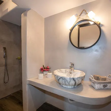 Myrsini's Luxury Merchia * Mykonos Town